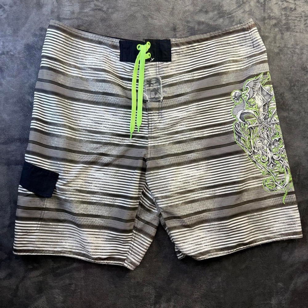 Joe Boxer Mens 42 Gray White Stripe Skull Graphic Board Shorts Swim Trunks Y2K